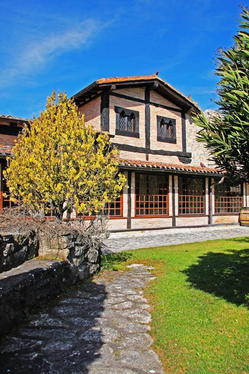 Hotel Palacio De Elorriaga บิโตเรีย-กัสเตซ ภายนอก รูปภาพ